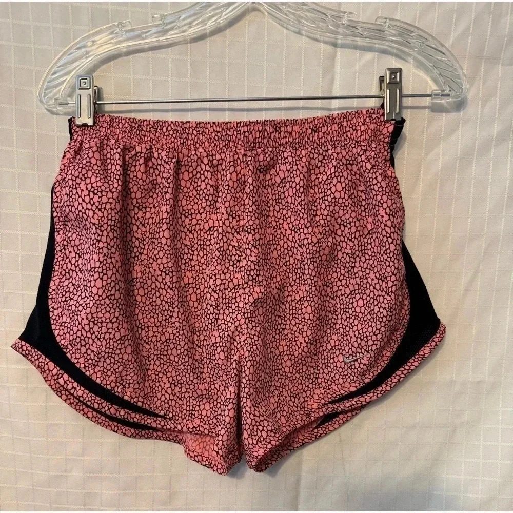 Women’s Nike Dri-Fit Tempo Running Shorts Black Pink Size S